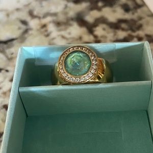 QUDO Gold Ring with Tondo Light Green Crystal Replaceable Topper Size 6
